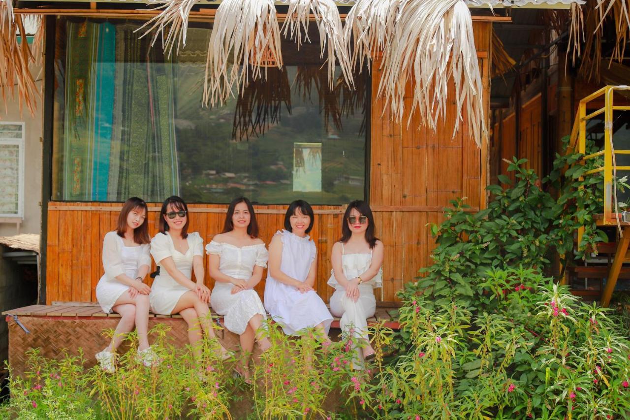 サパ Goong Houseゲストハウス エクステリア 写真